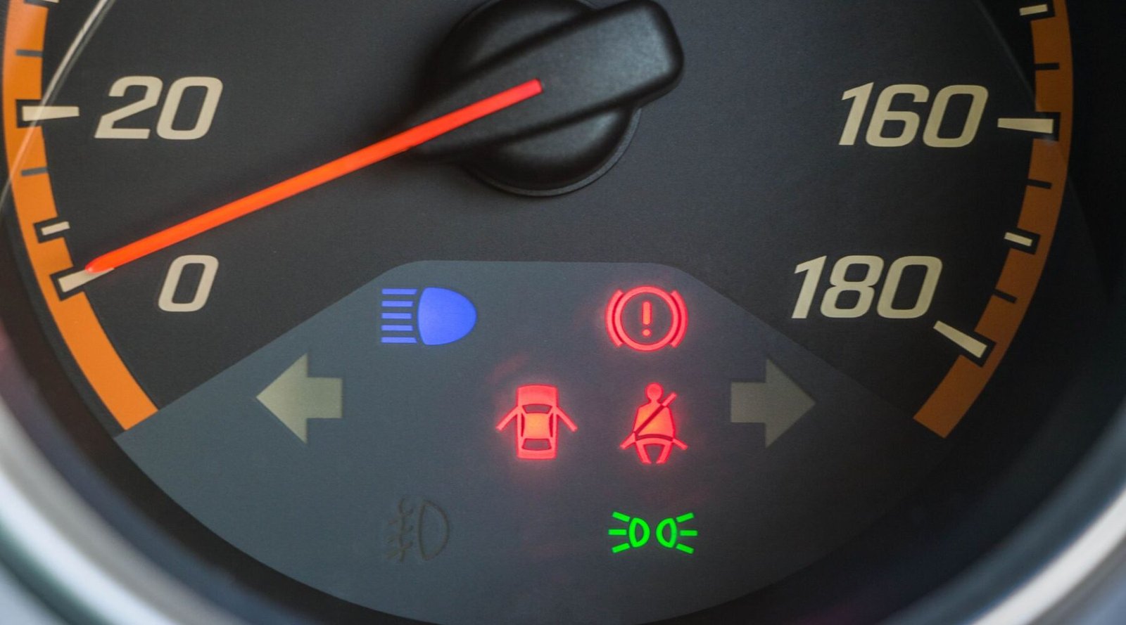 10 warning signs your car needs immediate maintenance
