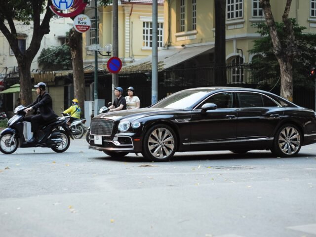 Bentley Configurator: Customizing Luxury on Your Terms