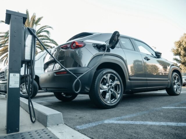 How much does it cost to charge an EV