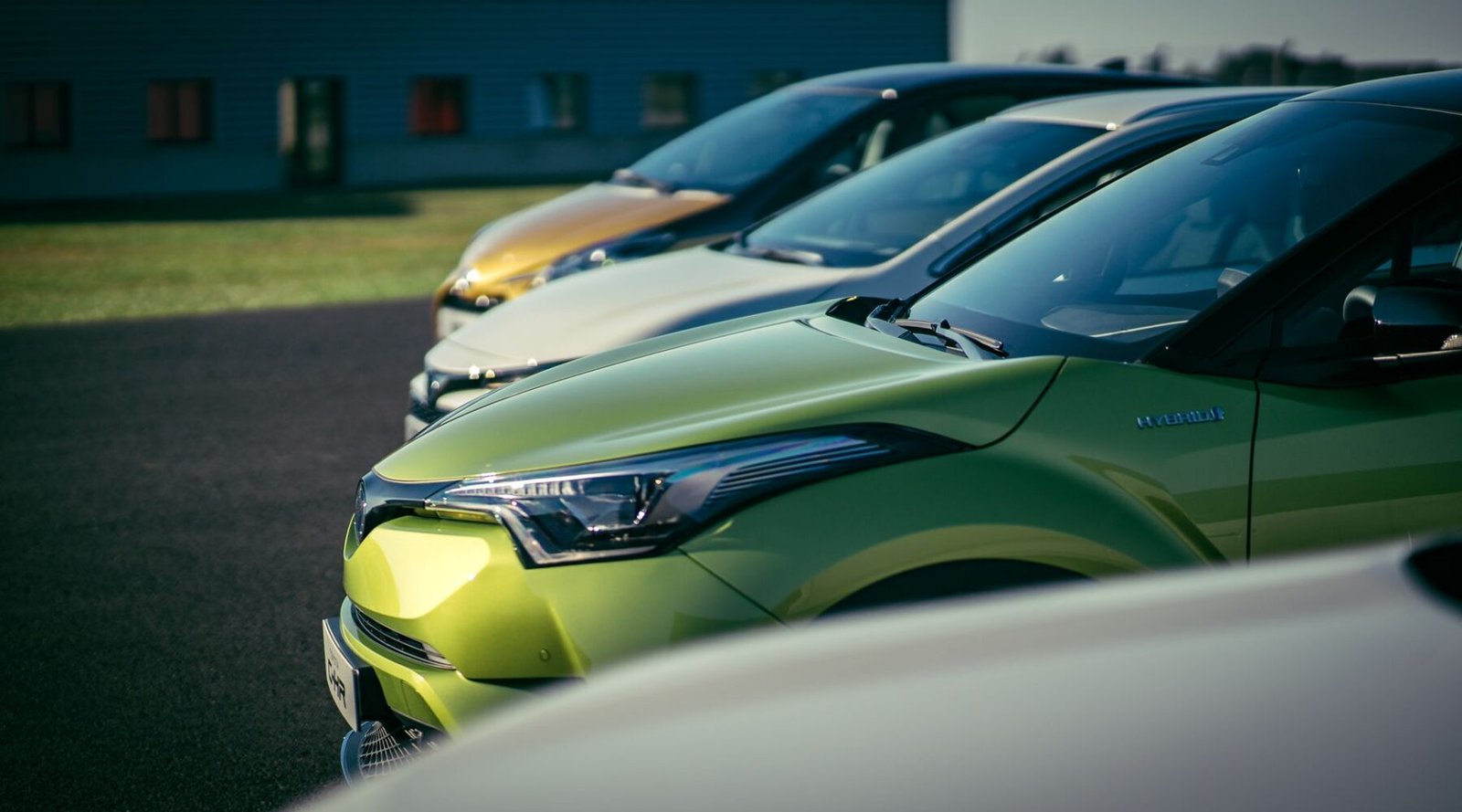 The best hybrid SUVs to buy in 2023