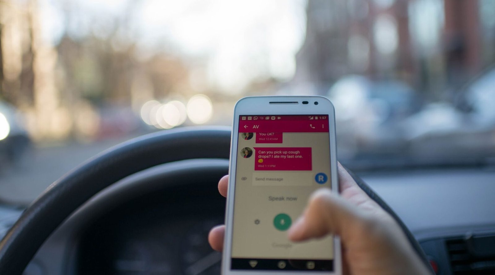 Steering wheel shaking while driving: causes and solutions