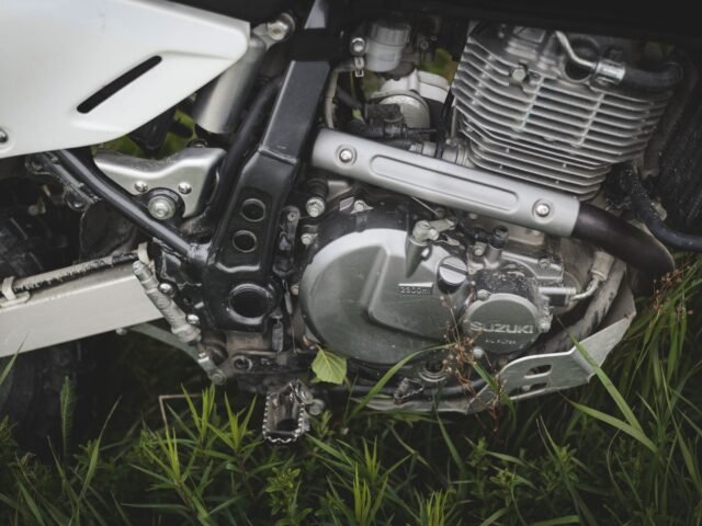 Suzuki Ltz 400 review and specifications