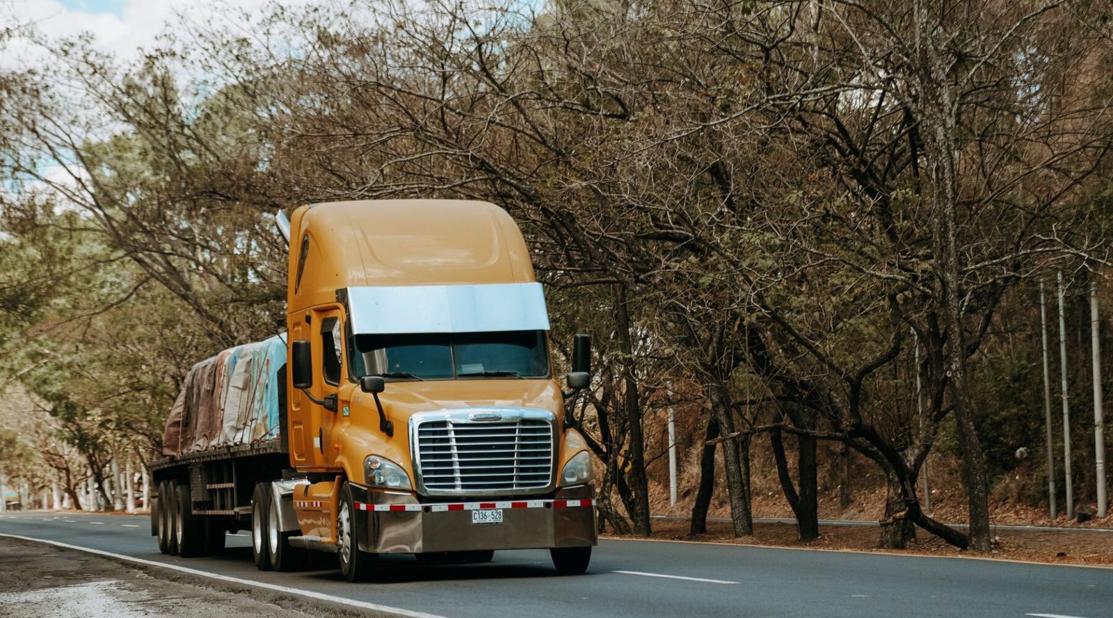 Understanding the tandem truck: design and functionality